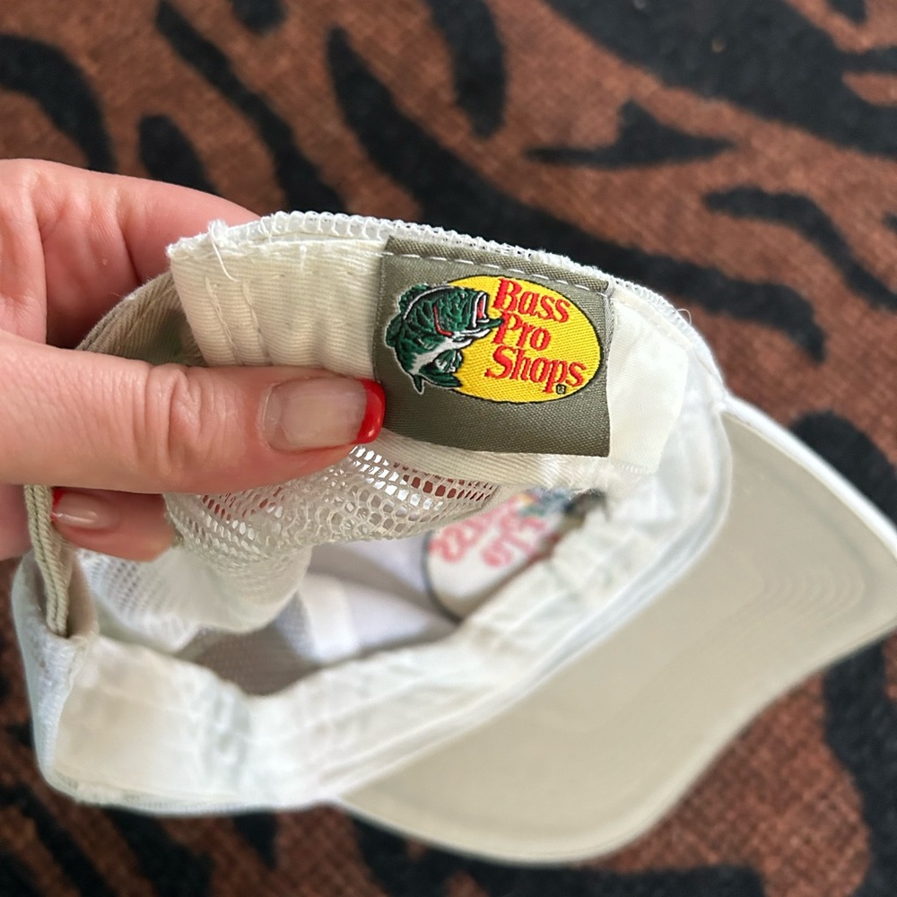 Bass pro cap - Picture 2 of 2
